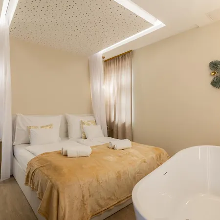 アパート Laguna Romantic - Private Infrared Sauna & Bathtub Near Flexum Thermal